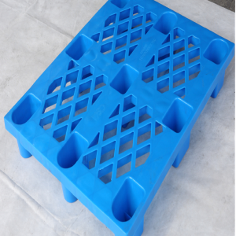 plastic tray