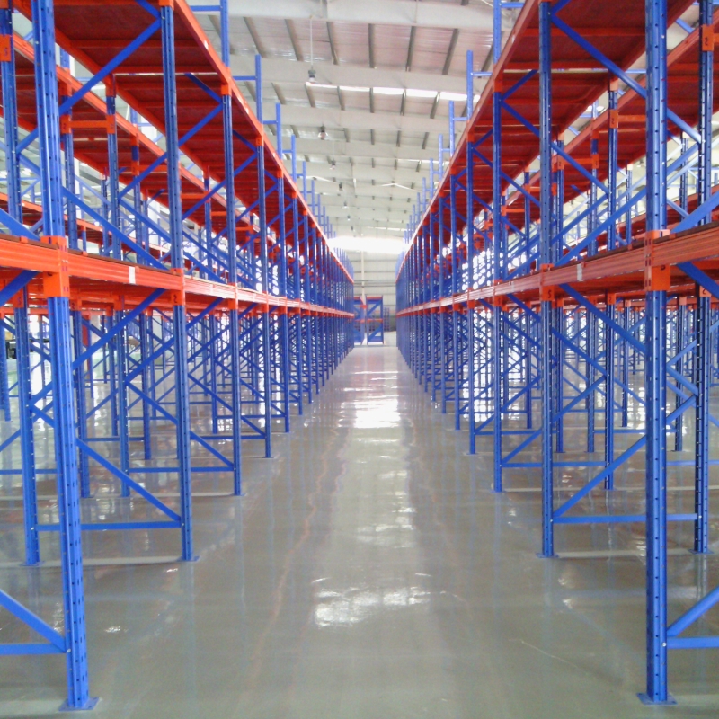 Warehouse storage system