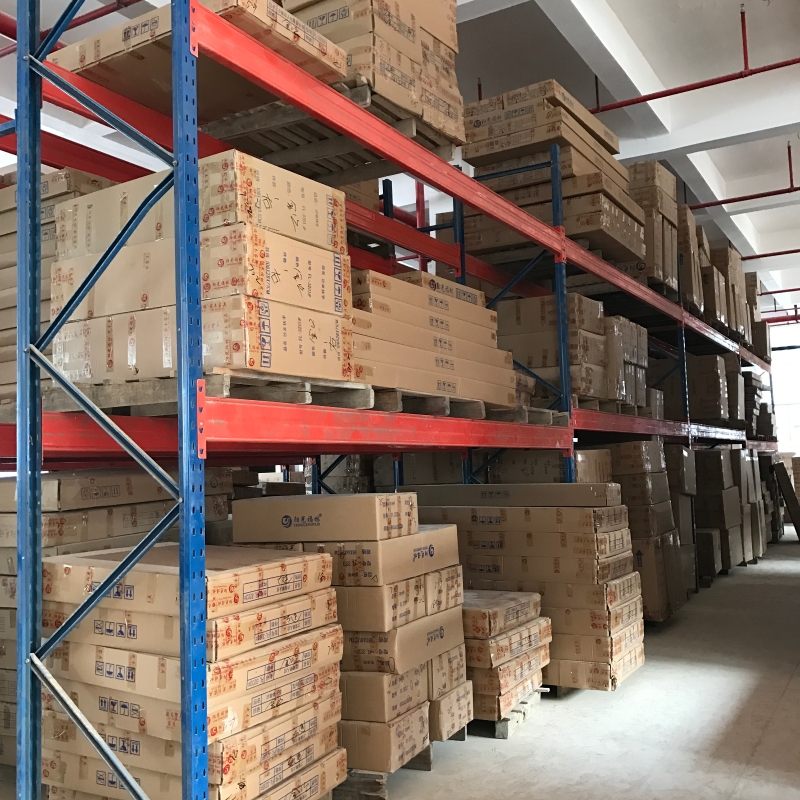 Pallet warehouse shelves