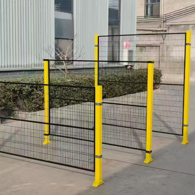 Wire Mesh Pallet Rack Enclosures